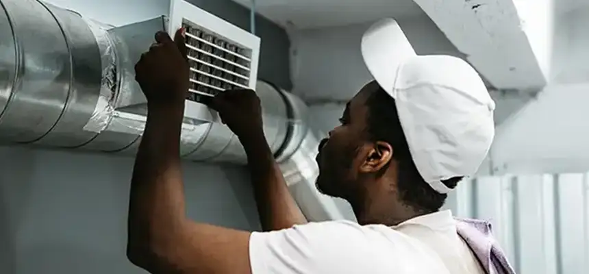 Our Licensed And Insured Cleaners in Ashwaubenon, WI